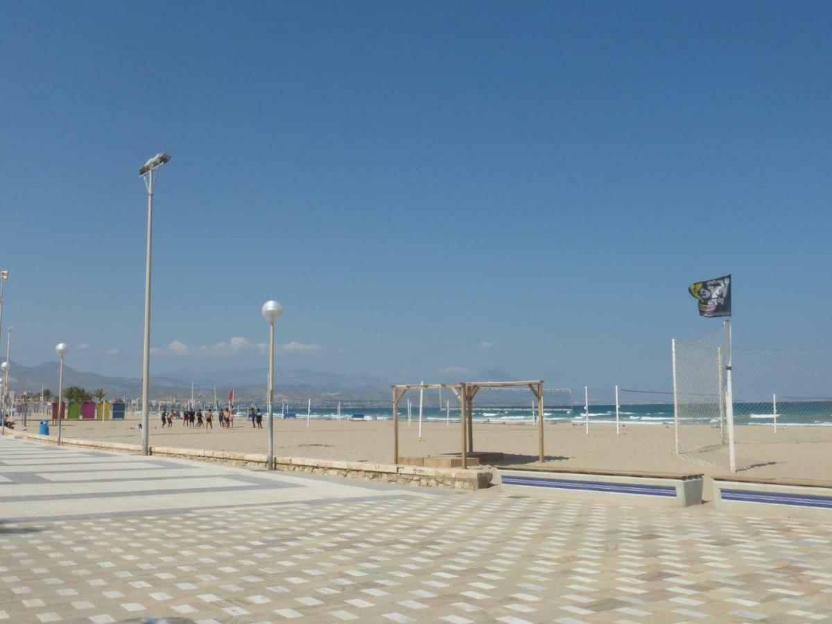 Family And Friends - San Juan Playa Apartman Alicante Kültér fotó